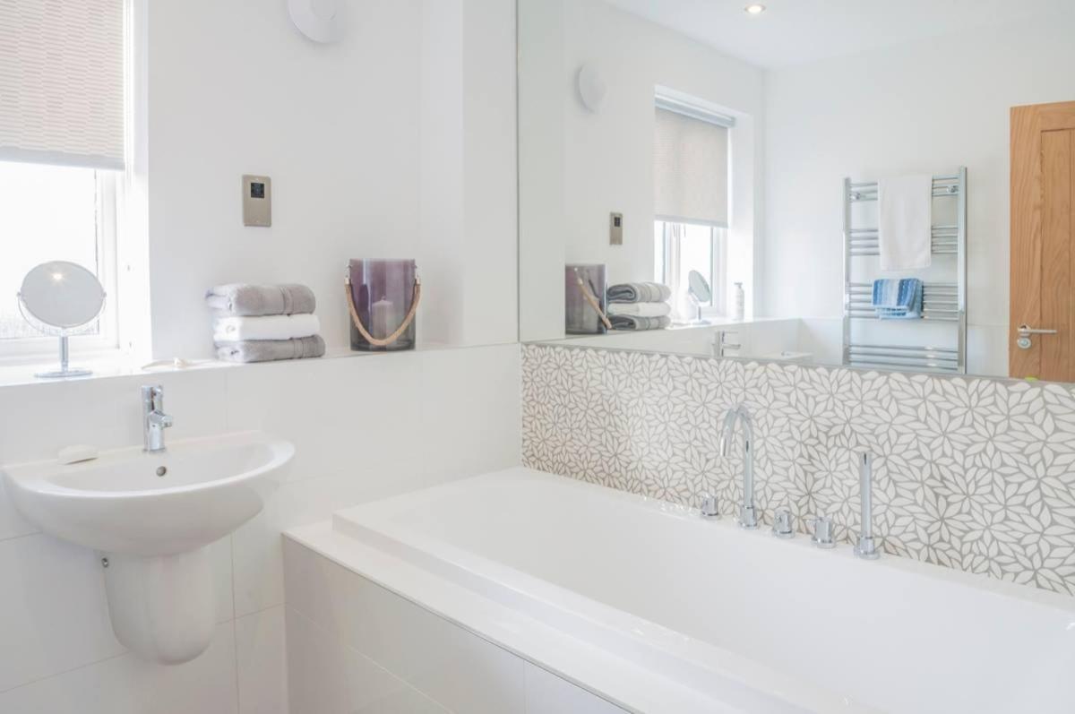 Central Modern Townhouse In Saundersfoot Villa Dış mekan fotoğraf